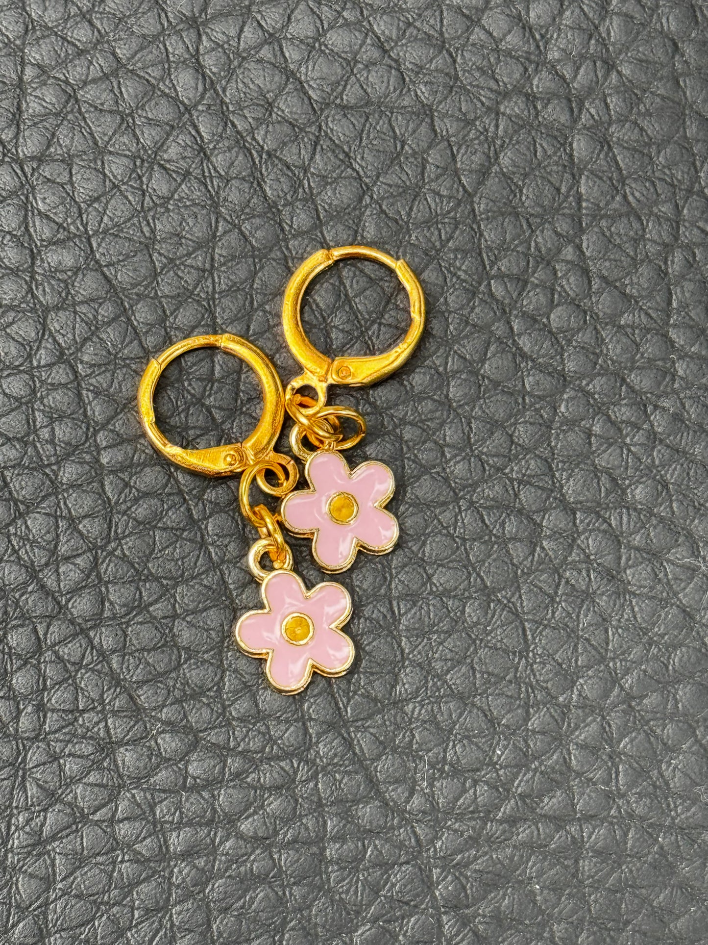 Kleine Goldblümchen