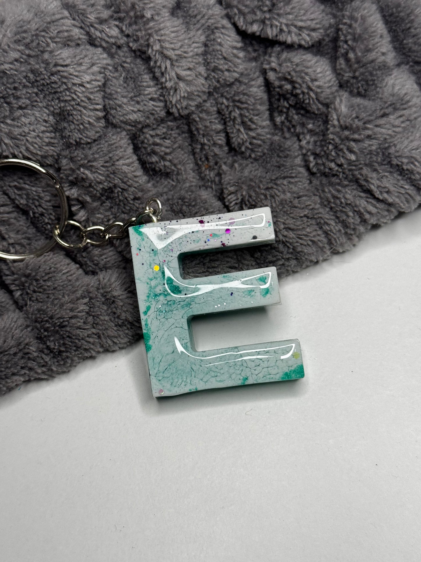 Buchstabenschlüsselanhänger