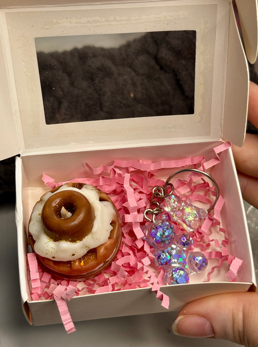 Juli „Messy Candy“ Box